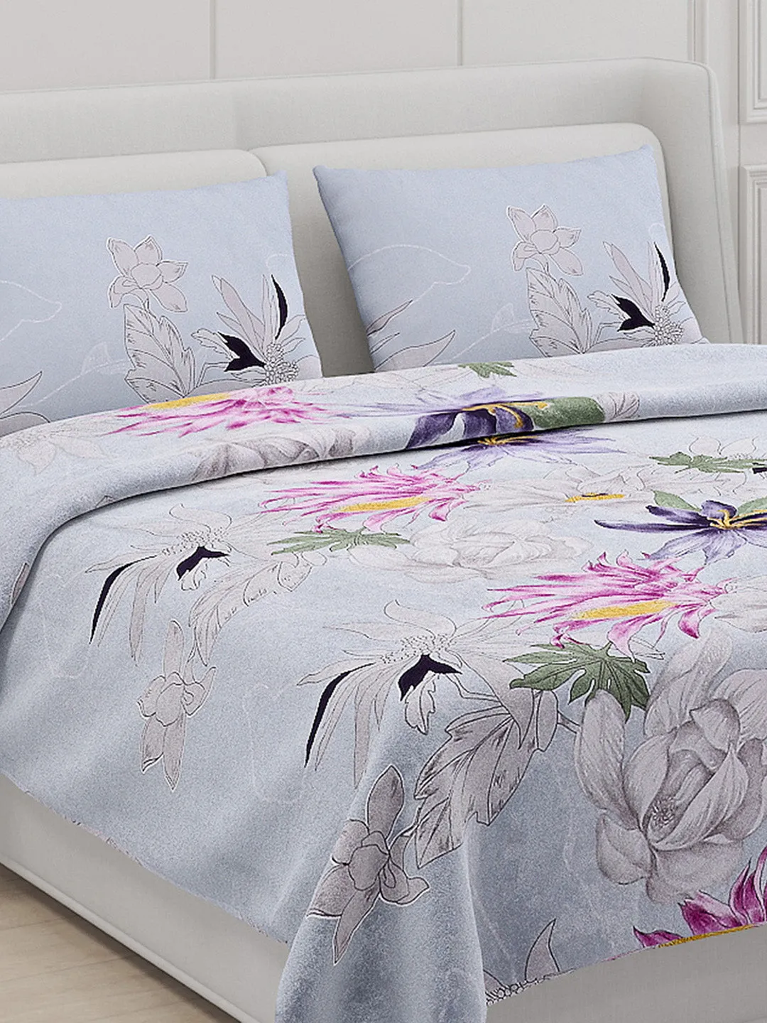 110 GSM Polyester Double Bed Bedsheet with 2 Pillow Covers