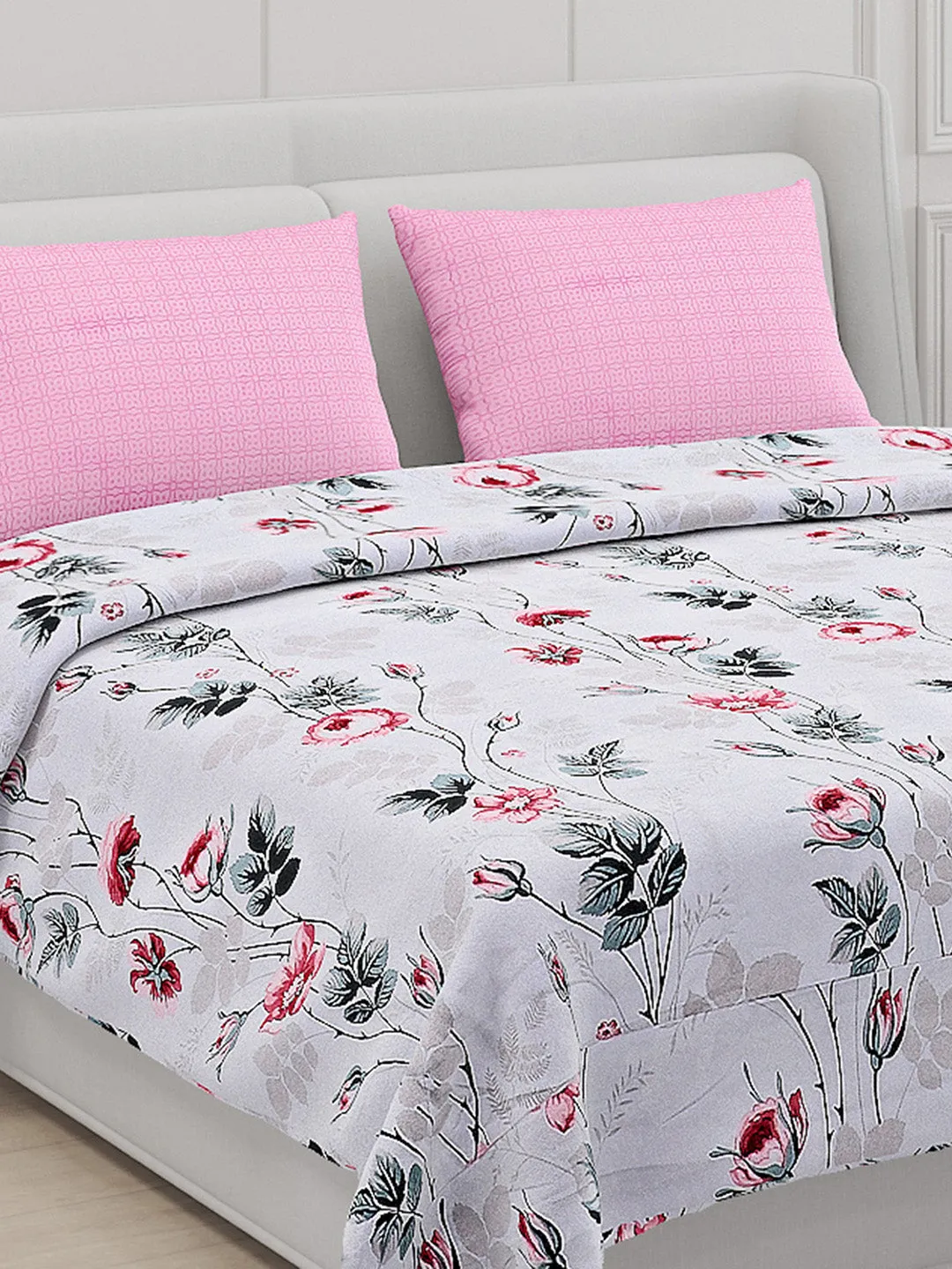 130 GSM Polyester Double Bed Bedsheet with 2 Pillow Covers