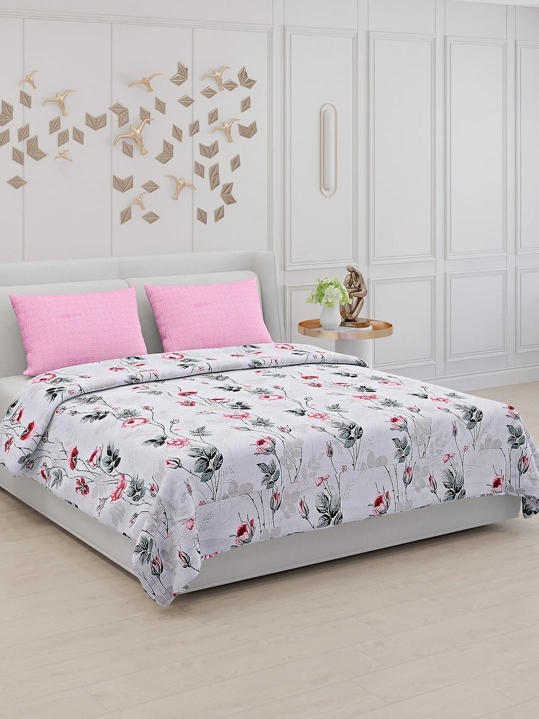 130 GSM Polyester Double Bed Bedsheet with 2 Pillow Covers