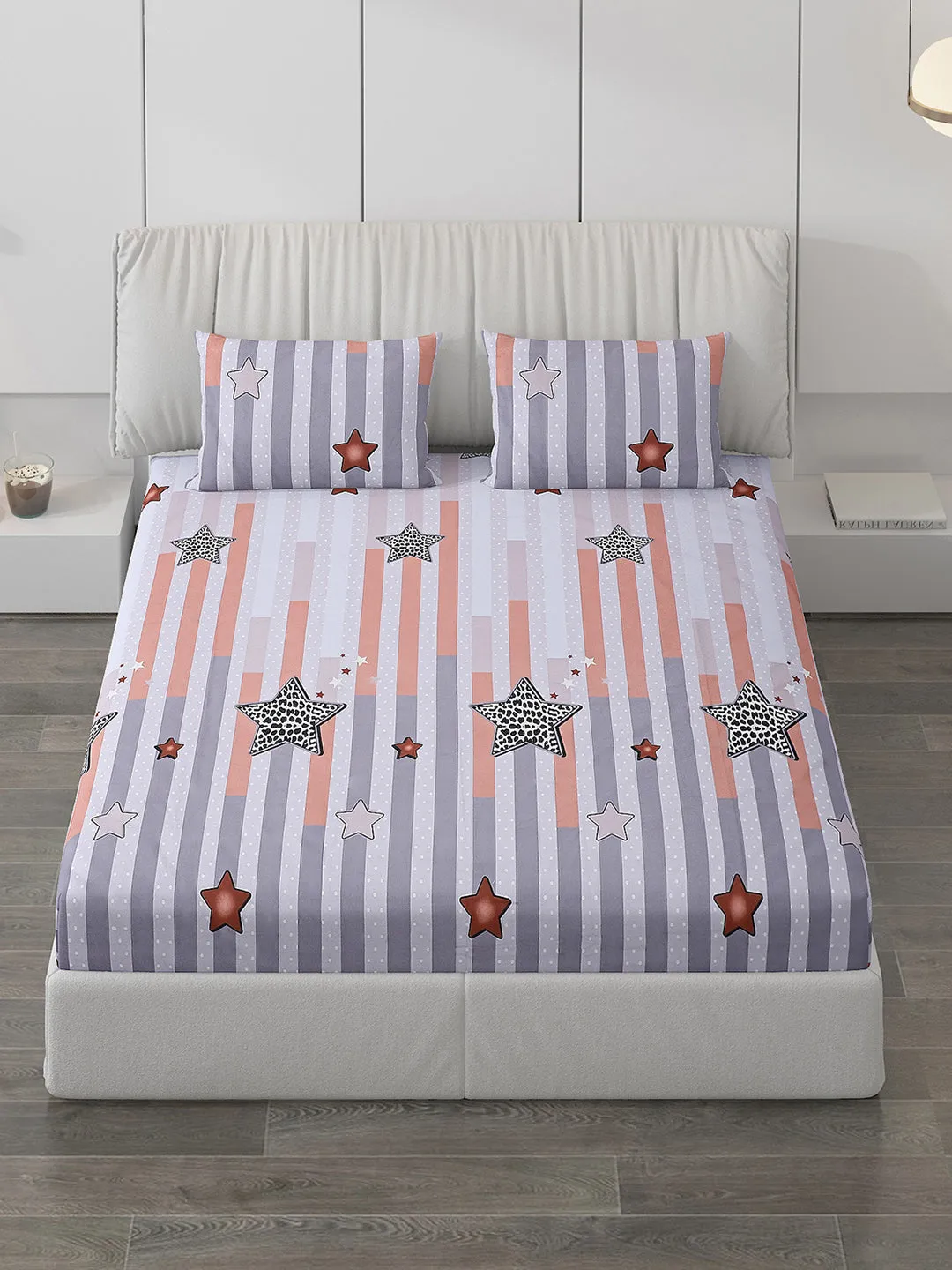 130 GSM Polyester Double Bed Bedsheet with 2 Pillow Covers