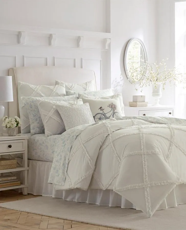 Adelina Comforter Set