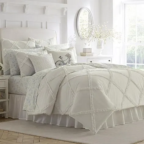 Adelina Comforter Set