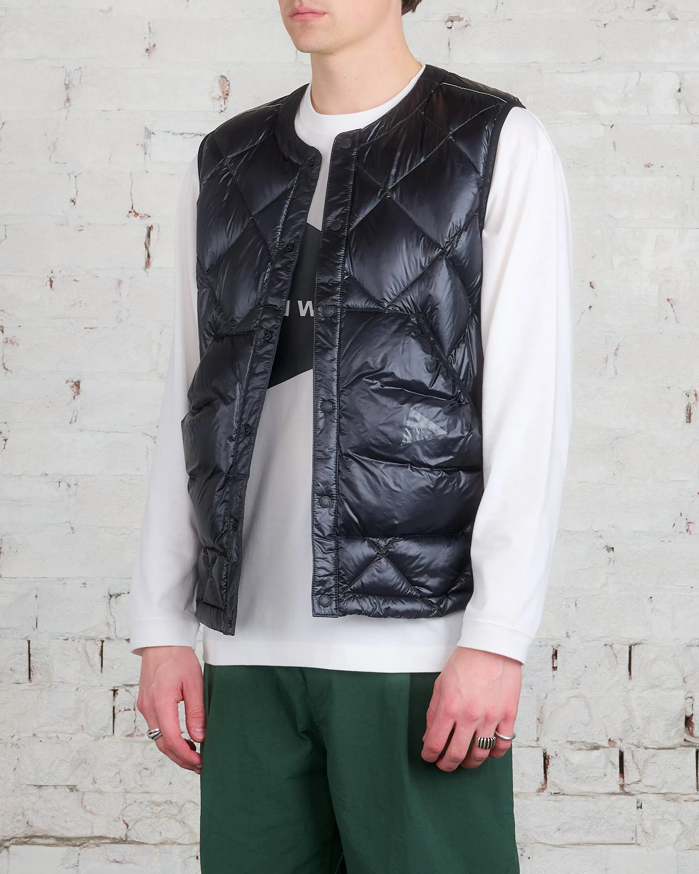 and wander Diamond Stitch Down Pertex Vest Black