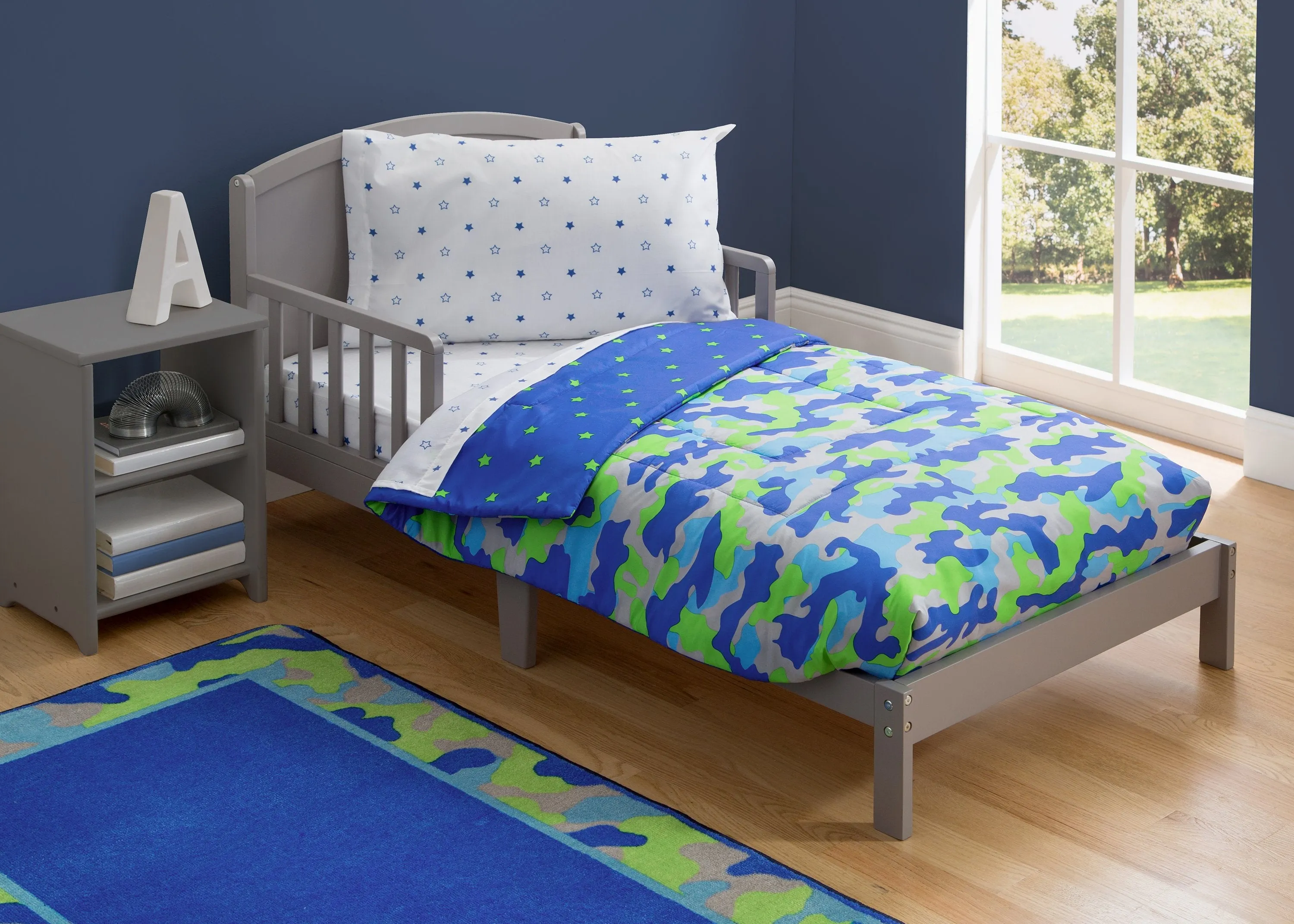 Boys 4-Piece Toddler Bedding Set