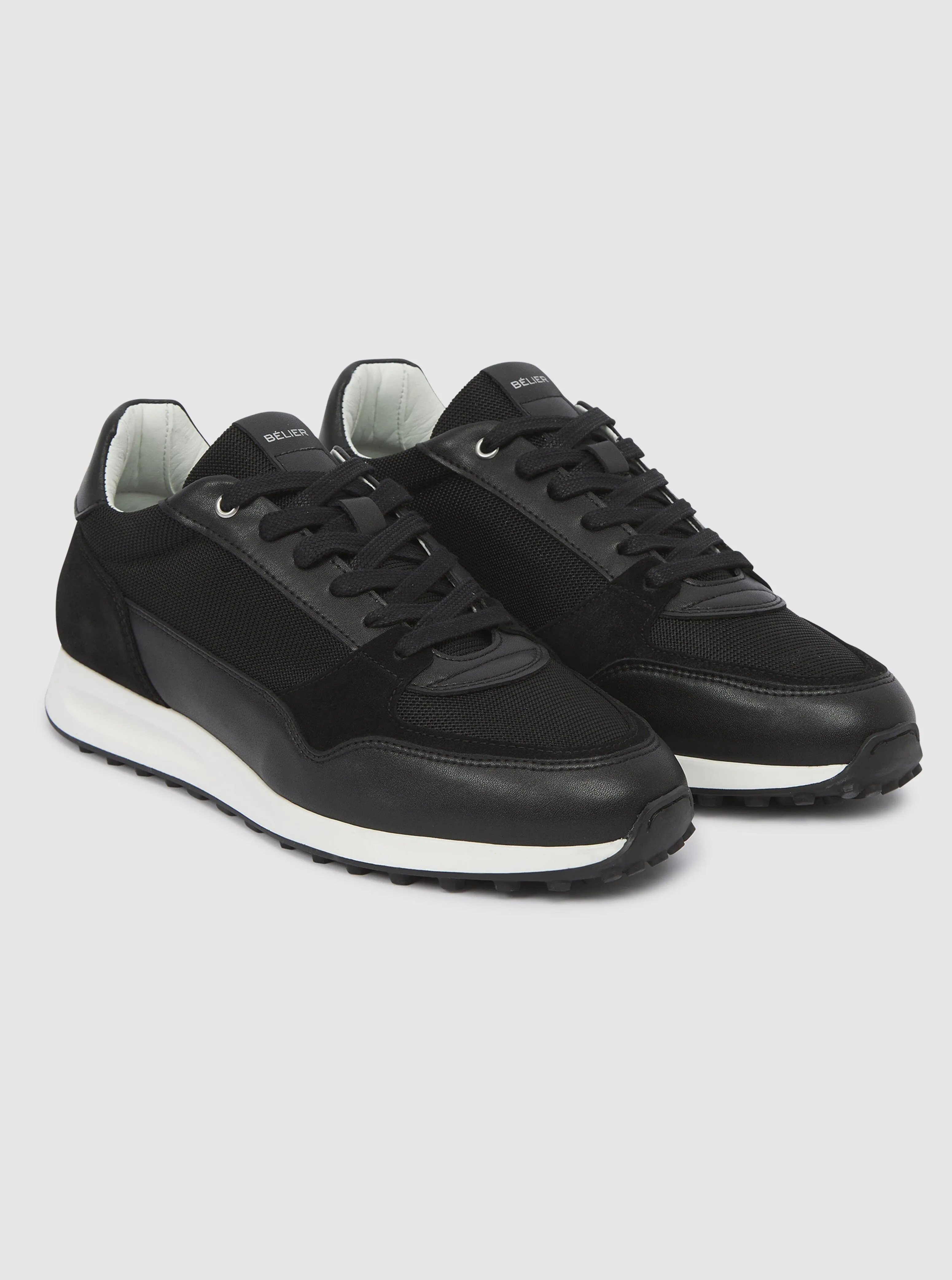 Luxe Runner Black/White