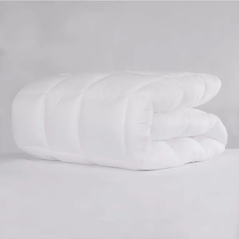 Pillowtex Classic Weight Down Alternative Comforter/ Duvet